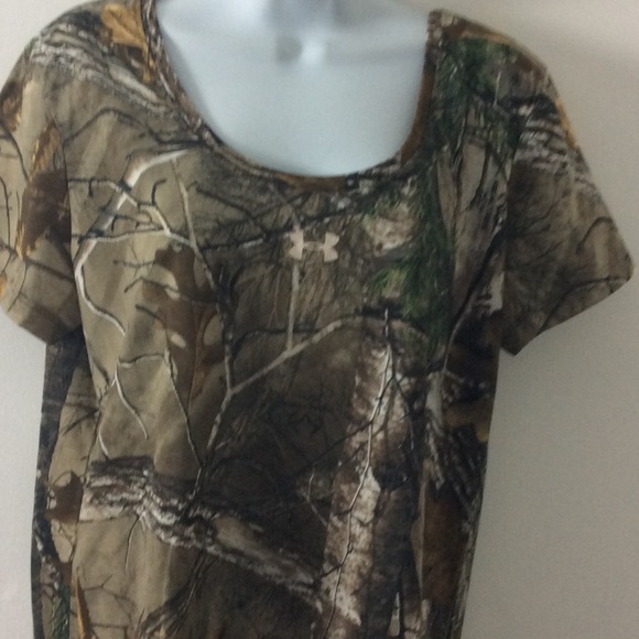 NEW Under Armour women’s top size large camouflage - Picture 3 of 8